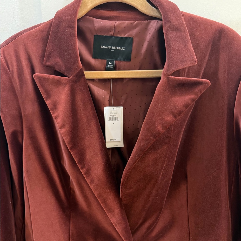 Banana Republic Women's Rust Velvet Blazer size 14 *NWT*